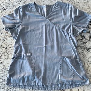 Cherokee Work Wear Light Gray Scrub Top Size Large